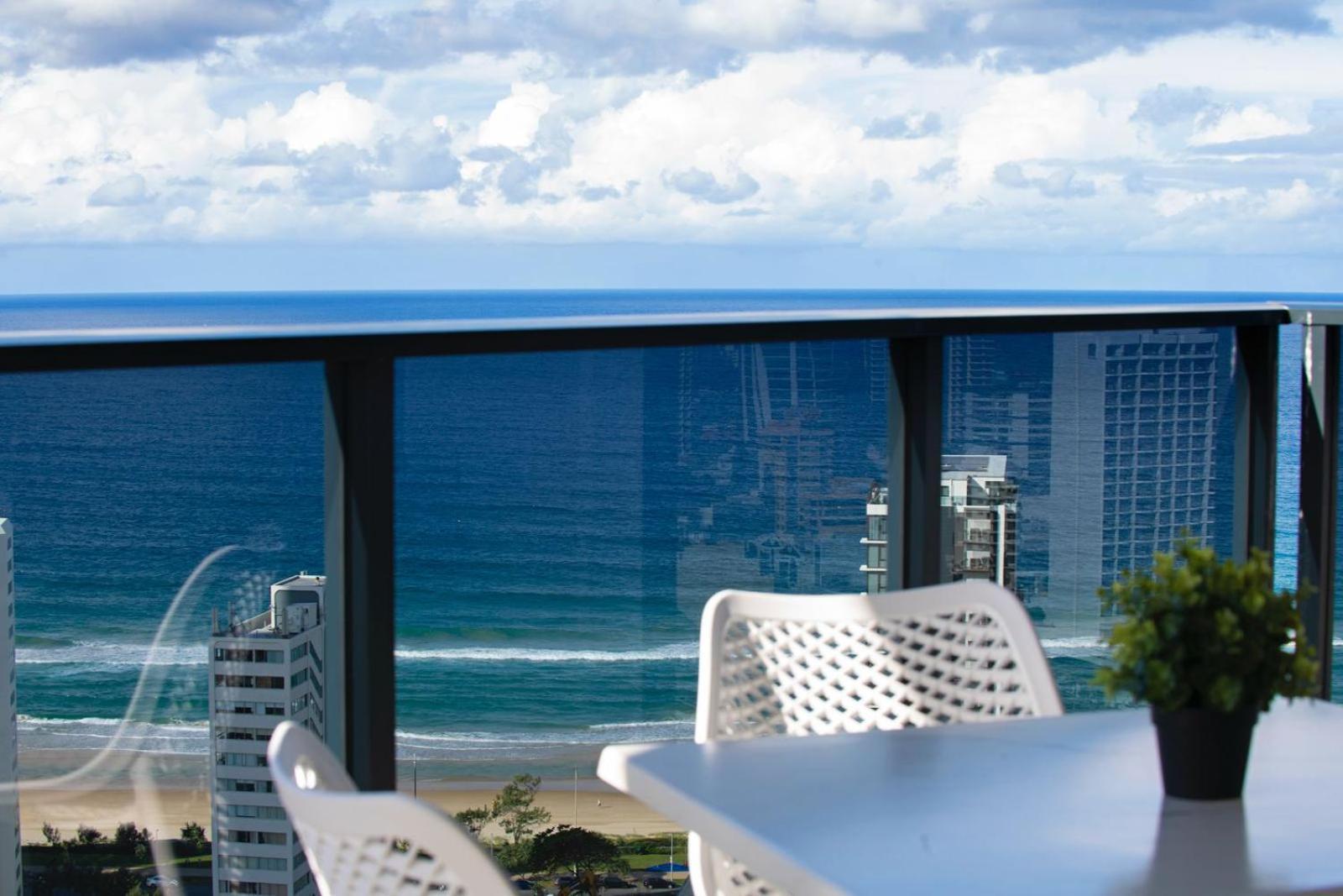 Ruby Apartments - Qstay Gold Coast Buitenkant foto